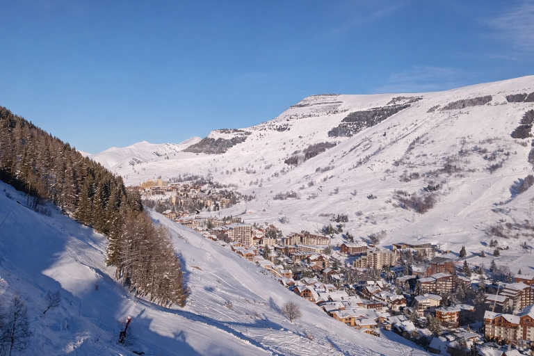 Le domaine skiable et la station de ski des Deux Alpes