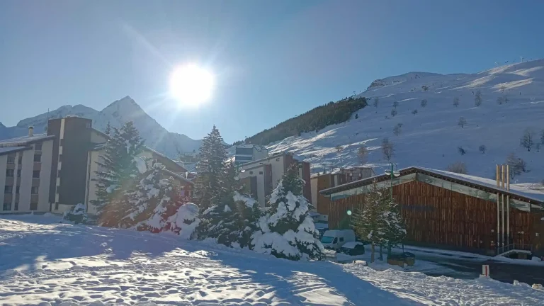 La station de ski des Deux Alpes en hiver