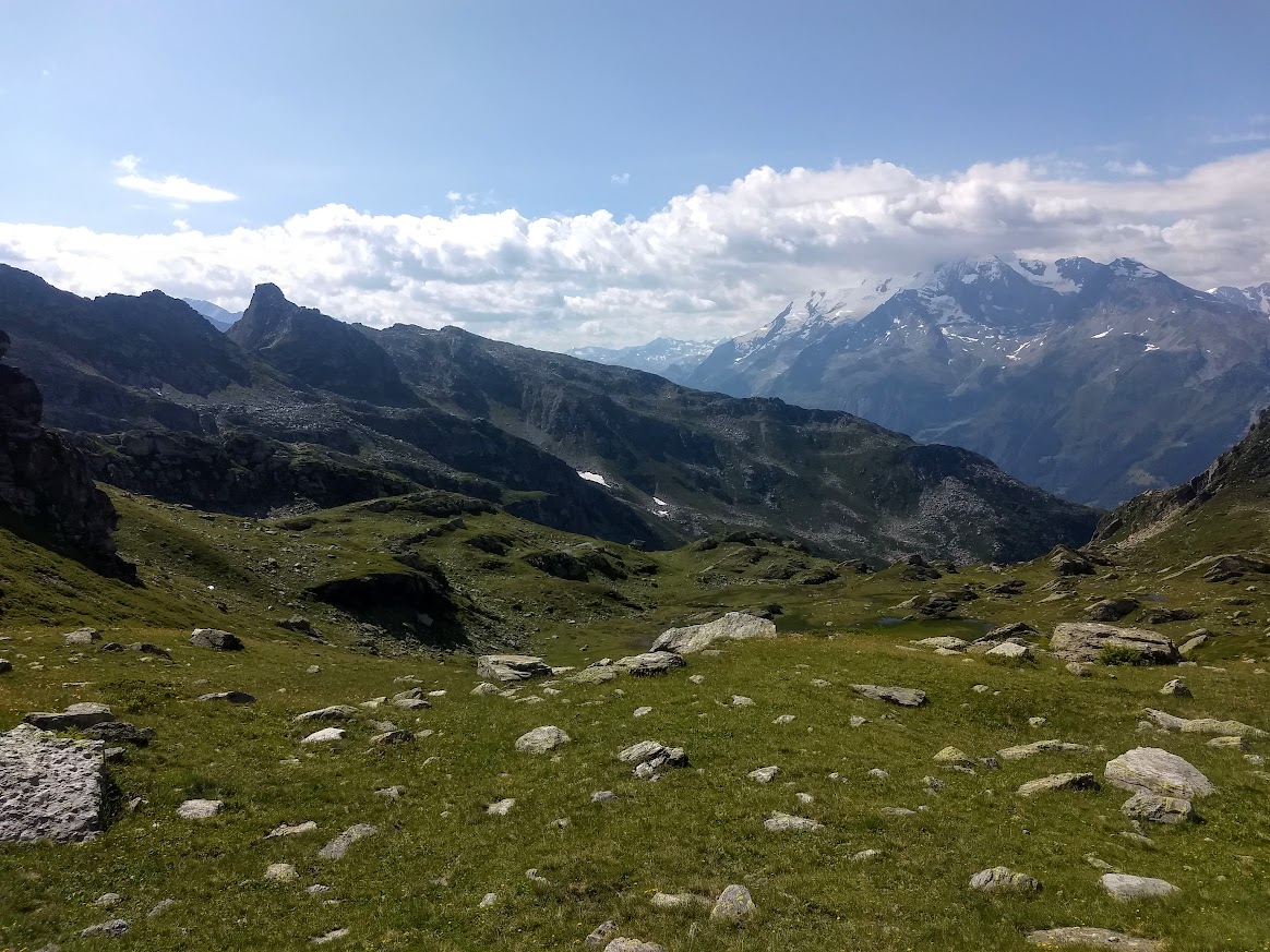 Paysage alpin à proximité de la Rosière en été