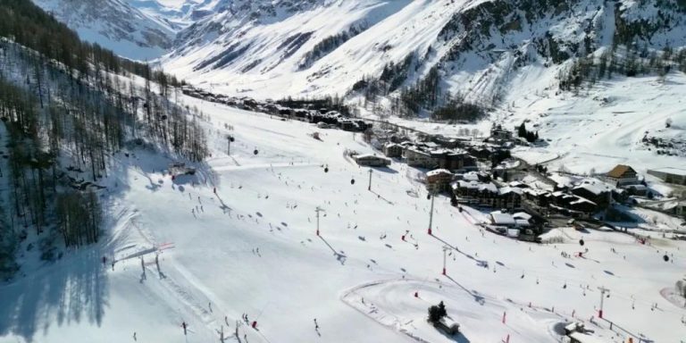 Le bas des pistes du domaine skiable de Val d'Isère