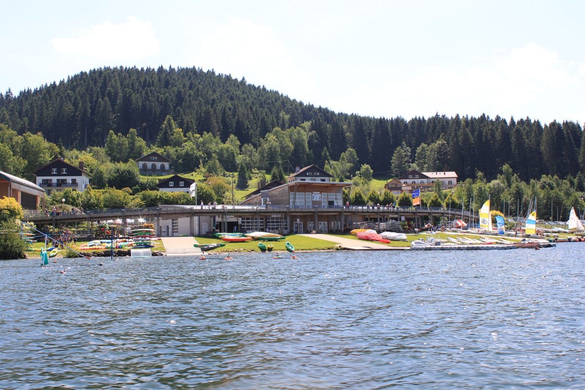 Le lac de Gérardmer en été