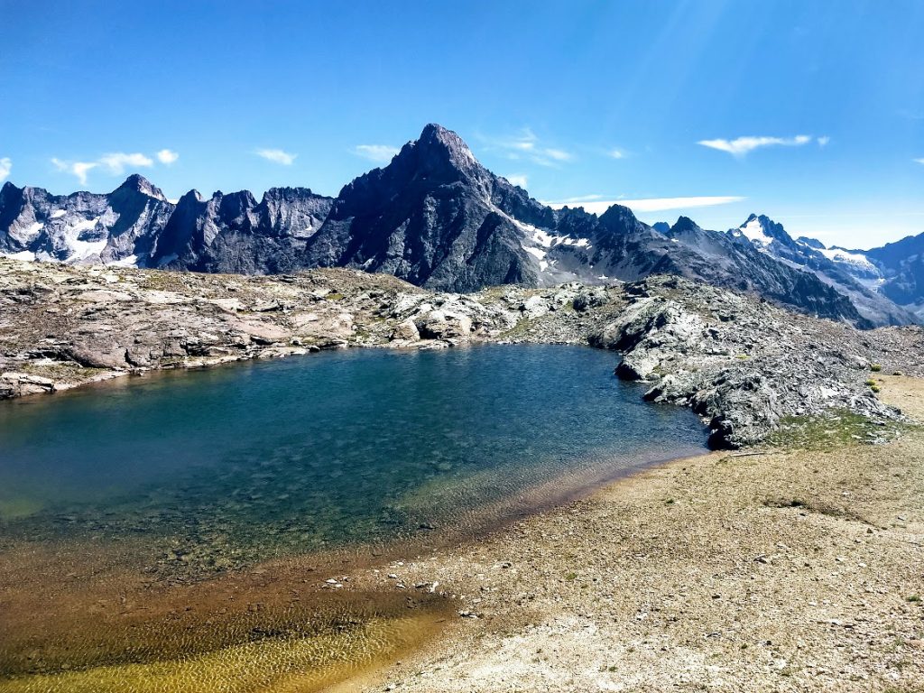 Un des petits lacs du Jandri, aux Deux Alpes