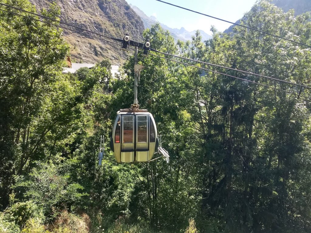 La télécabine de Venosc aux Deux Alpes