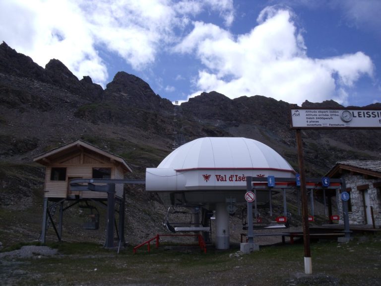 Un télésiège à Val d'Isère