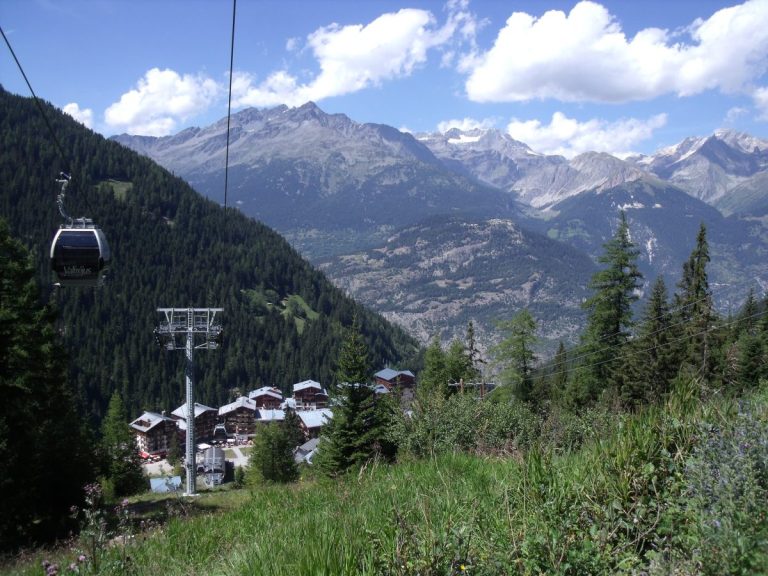 La station de Valfréjus en été