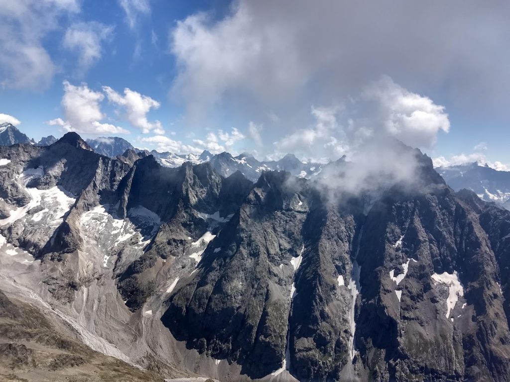 Vue depuis le Belvédère des Ecrins aux Deux Alpes (Oisans)