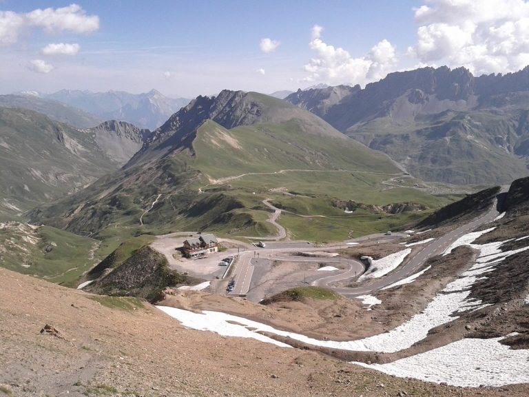Le col du Galibier au sommet