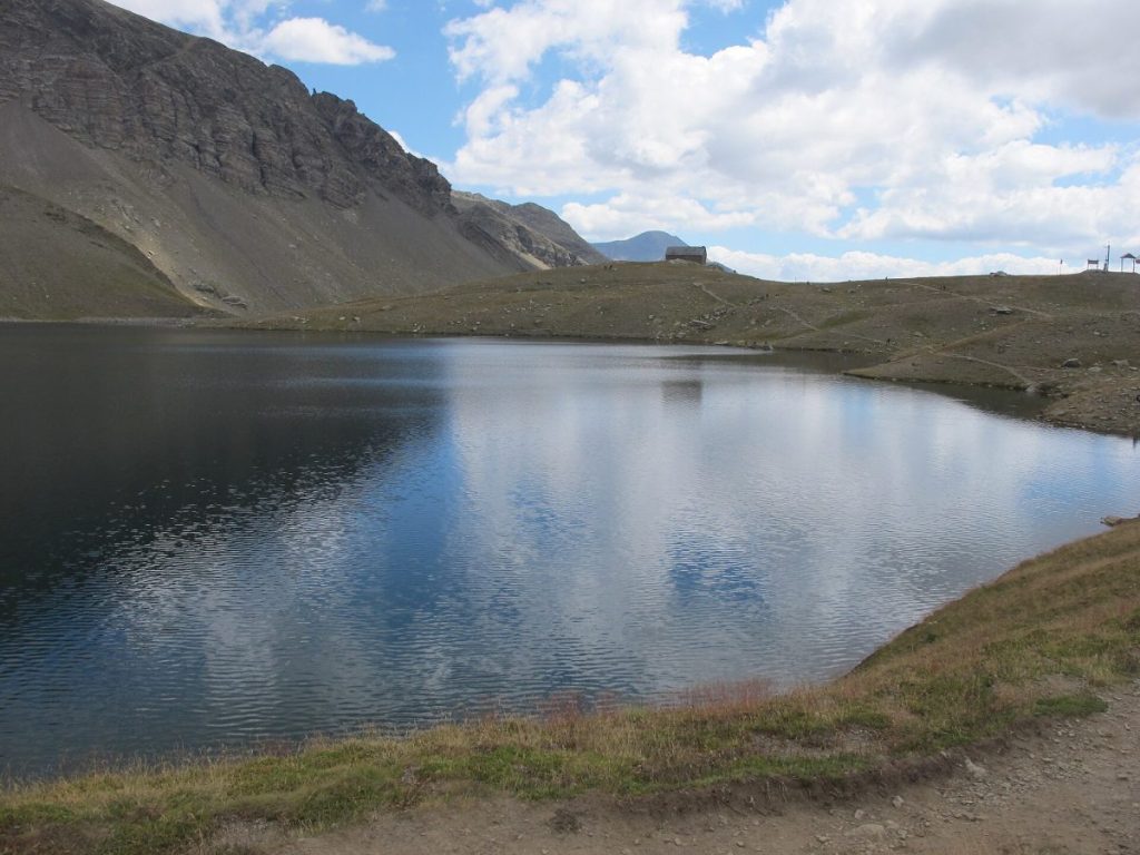 Le lac d'Estaris à Orcières Merlette