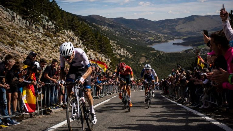 Les coureurs sur le Tour de Burgos 2026