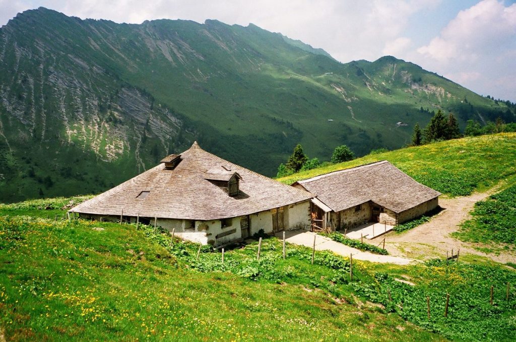 Vallée de L'Étivaz dans les Préalpes vaudoises, parcours du SuperTrail du Barlatay