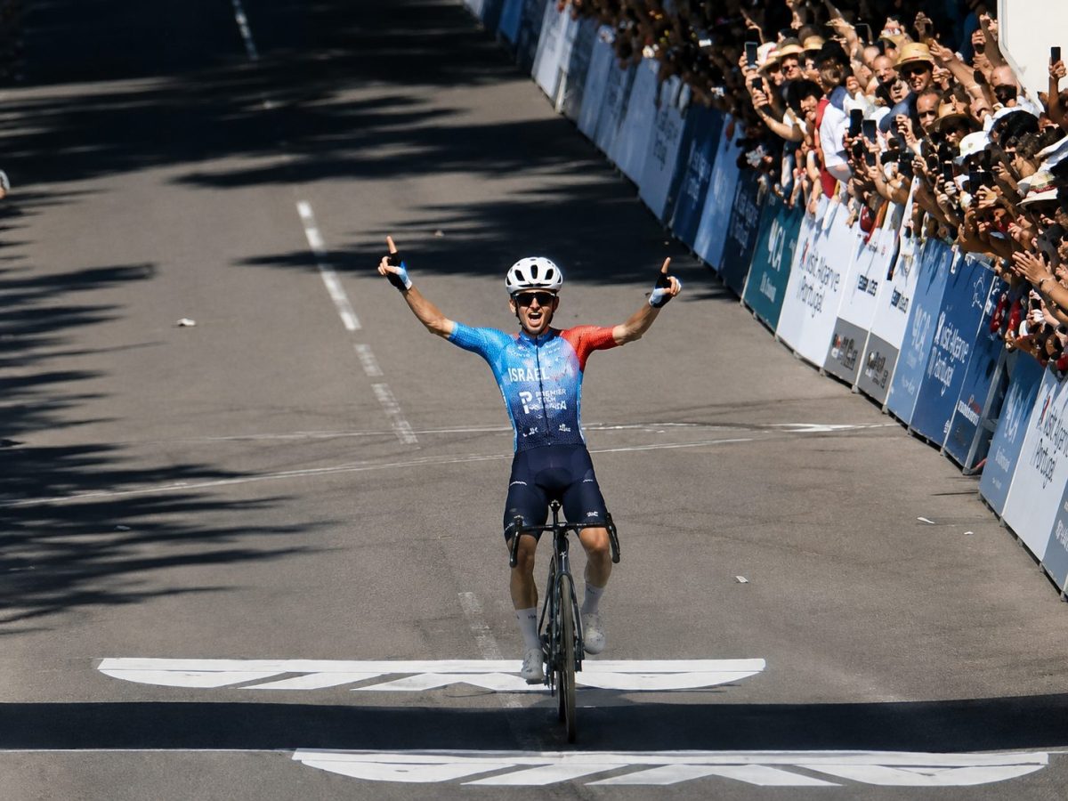 Ewen Costiou, vainqueur de la deuxième étape du Tour du Limousin 2026