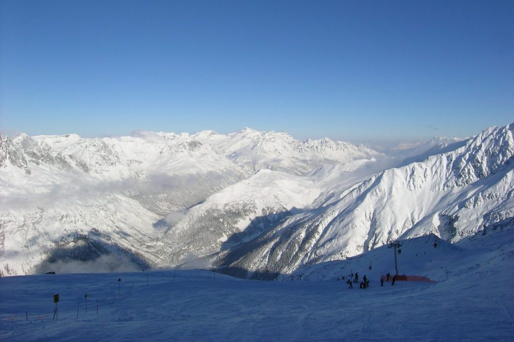 Vue du domaine skiable des Grands Montets à Chamonix en hiver