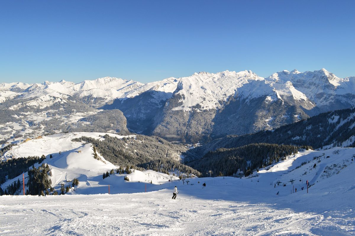 Le domaine skiable de Samoëns en hiver