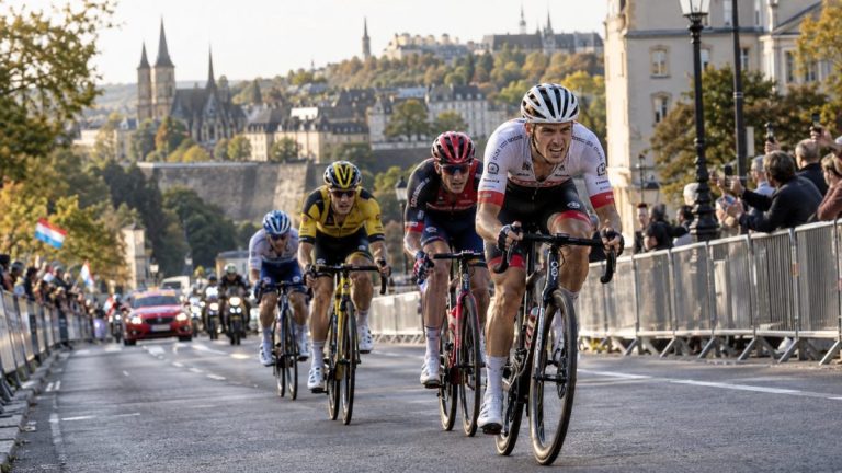 Le peloton du Tour du Luxembourg 2026